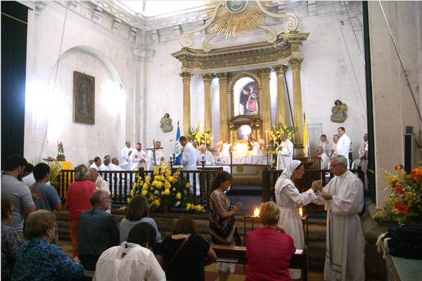 The pilgrims celebrated Mass at Our Lady of the Assumption in town of Jocotenango, near Antigua.