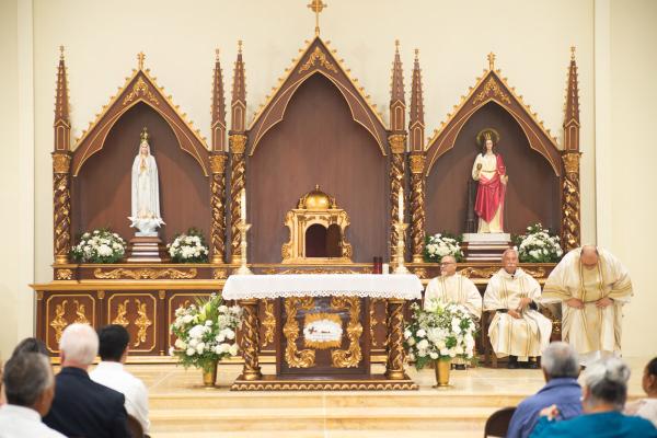 The new altar and high altar, as well as religious artwork, have all been used to make the new St. Barbara Church in De Queen feel like a sacred space. Courtesy Father Ramsés Mendieta.