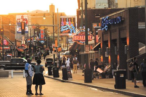 Warm summer nights, the smell of barbecue and the sound of the blues in the air. Welcome to Beale Street, Memphis, Tennessee. Memphis Convention and Visitors Bureau