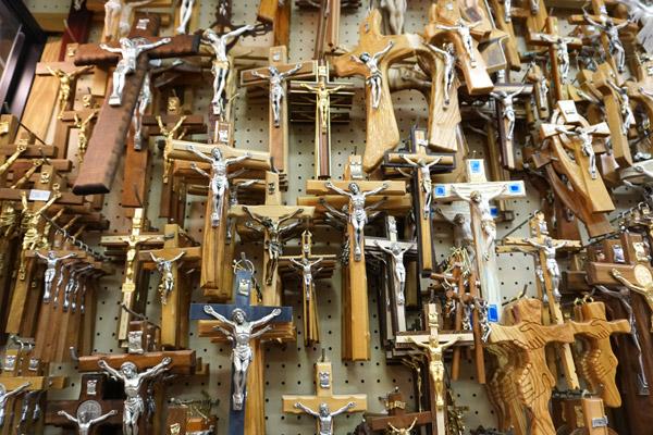 A religious articles store in the town of Castel Gandolfo, the site of the Pope Francis’ summer residence, had crosses in a variety of sizes and prices. (Malea Hargett photo)