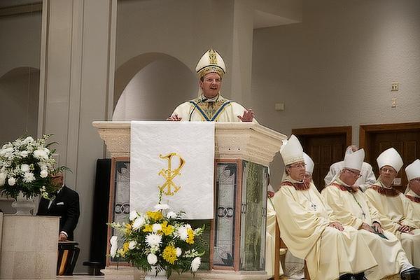 Bishop Erik T. Pohlmeier gives his inaugural address during his ordination as the 11th bishop of the Diocese of St. Augustine (Fla.), July 22.